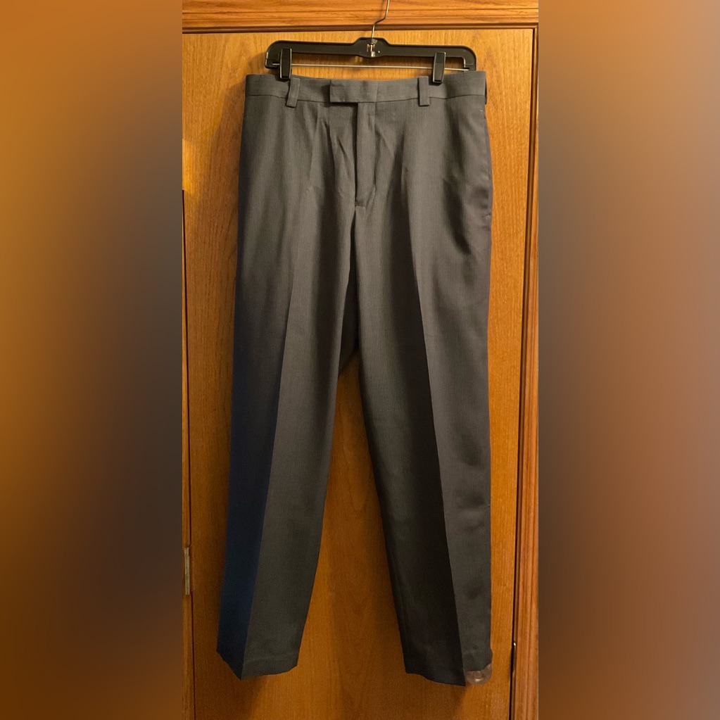 Mens Kenneth Cole Reaction Pinstripe Flat Front Dress Slacks Buttoned Pocket